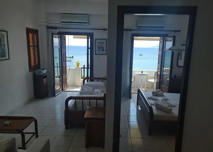 Beach House Antonis